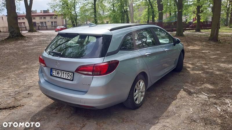 Opel Astra - 3