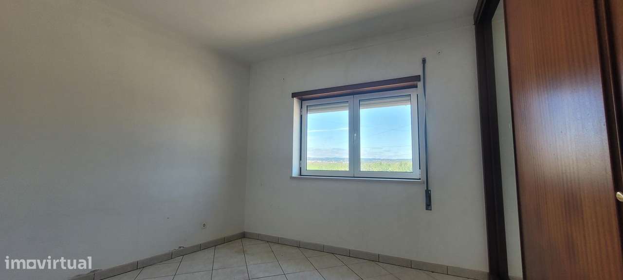 Moradia T2 em Lavos-18