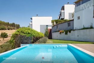 Lousa, Lousa - Moradia T3+1 em condomínio fechado com piscina - Grande imagem: 5/60