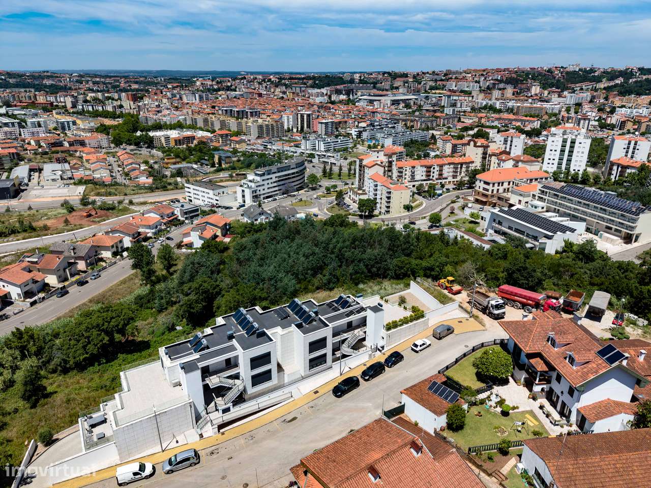 T2 Areeiro, Coimbra – construção de 2022, com terraço e garagem dupla-15