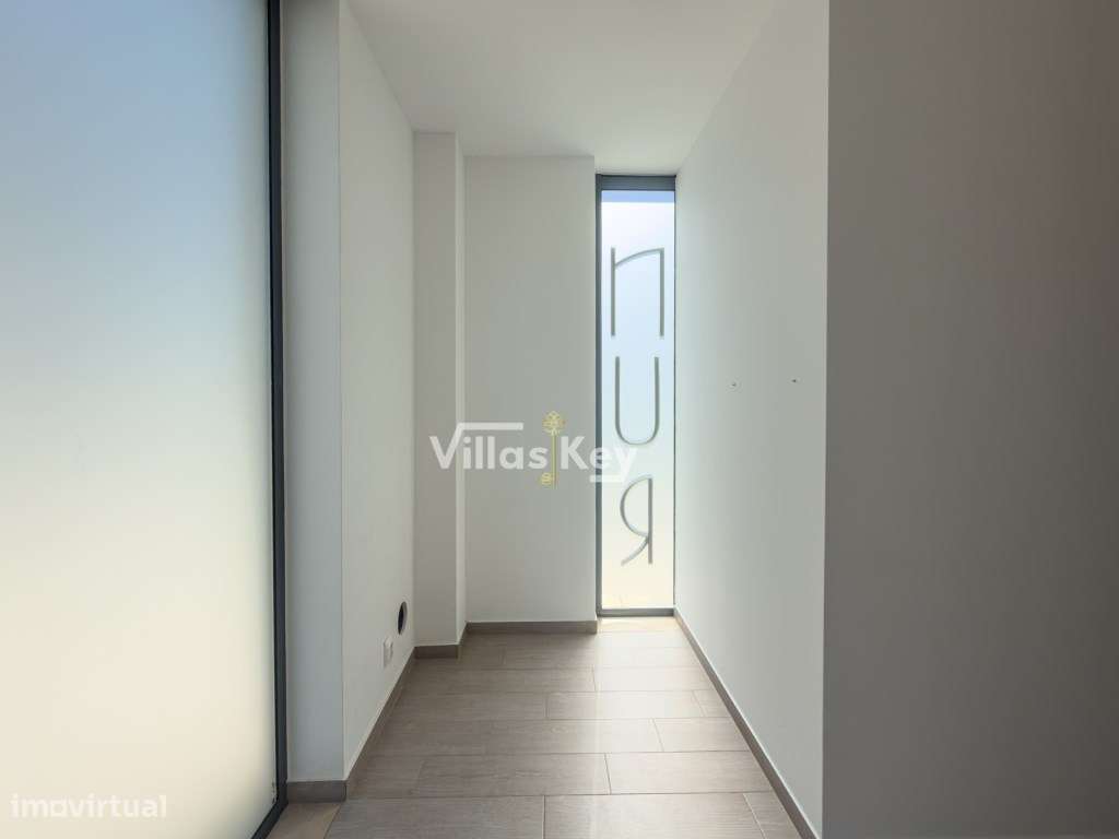 Loja para escritório, comércio ou serviços em Lagos, Algarve, Portugal-5