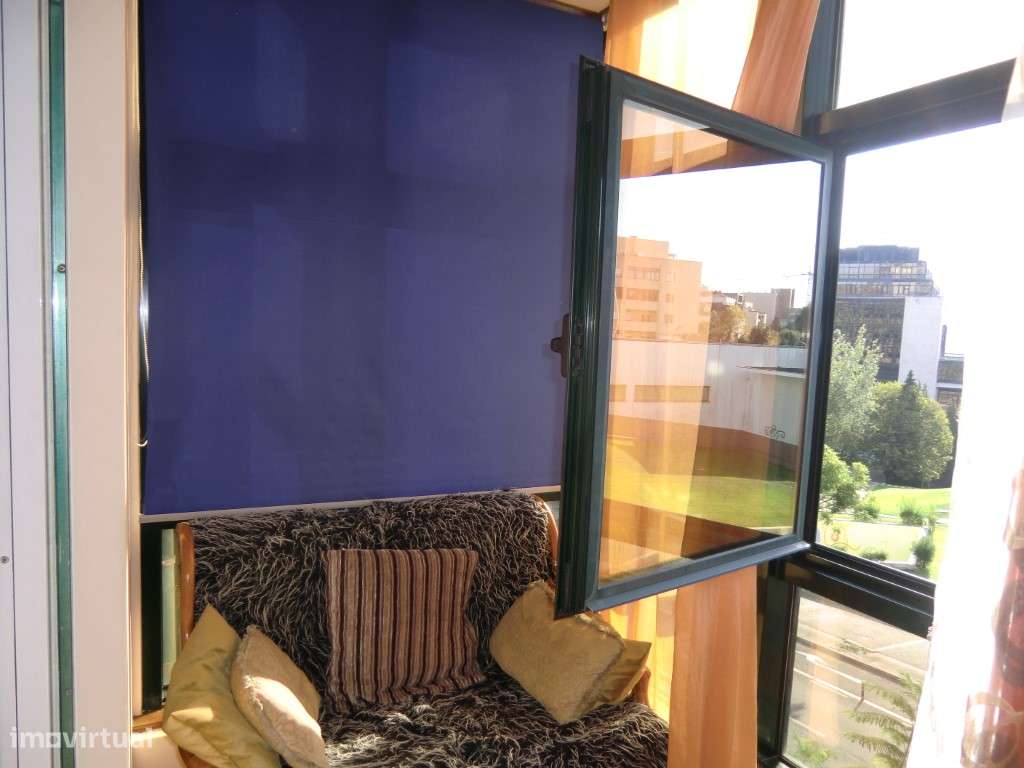 Apartamento T 3 c terraço,São João Madeira,centro-25