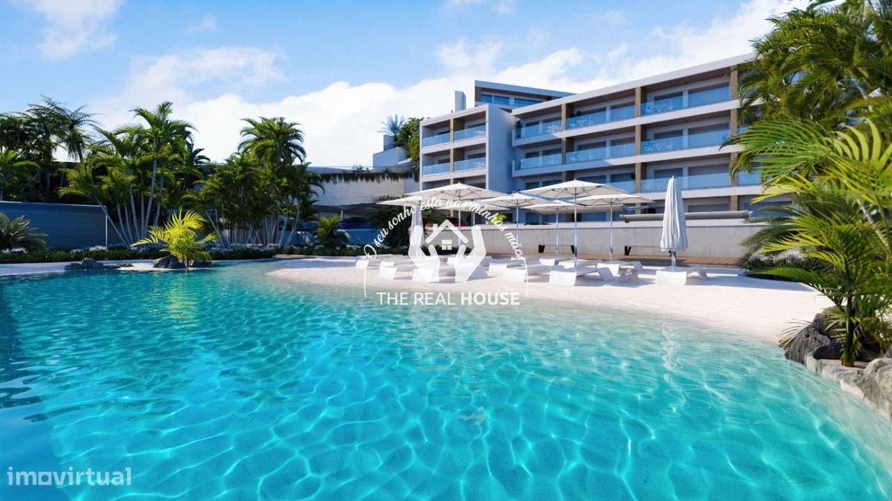 Empreendimento de Luxo na Calheta – T1 Novo, Mobilado com Piscina-0