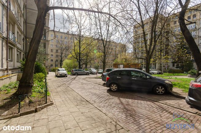 Mieszkanie na Koszutce - Podkowa, dwa balkony, parking dla mieszkańców-0
