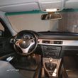 BMW Seria 3 320d Touring - 12