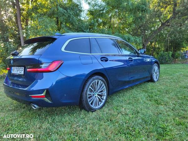 BMW Seria 3 320d Touring xDrive Aut. Luxury Line - 4