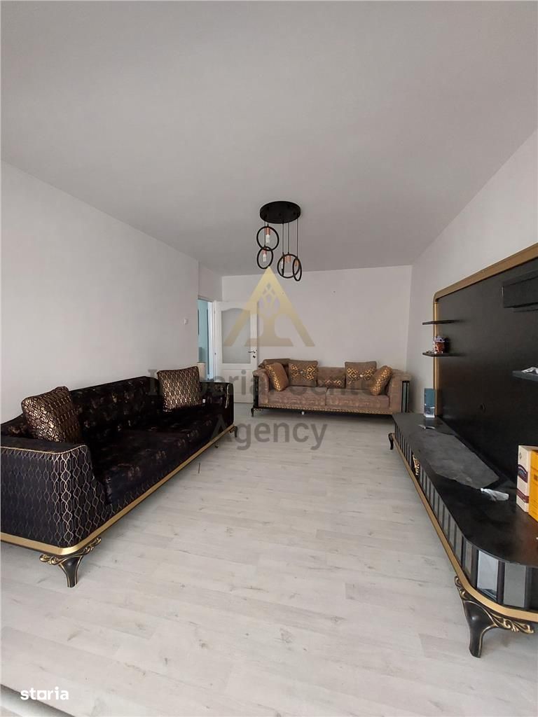 APARTAMENT DE VANZARE CU 3 CAMERE IN ONESTI