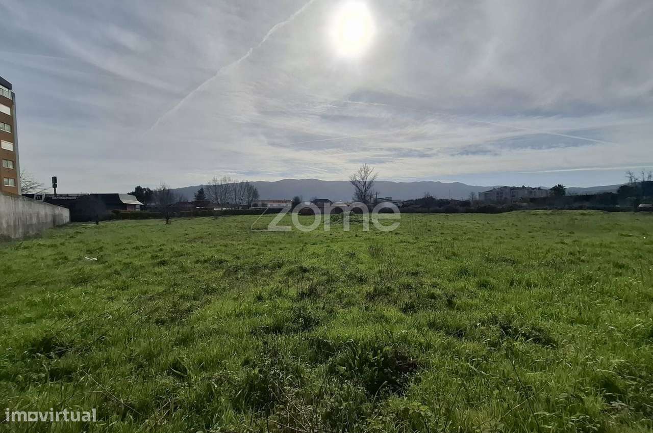 Terreno Misto com 6.000 m² no centro da cidade - Grande imagem: 5/14