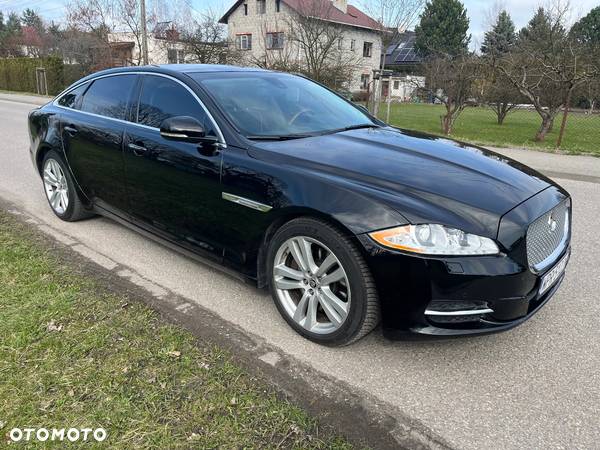 Jaguar XJ 5.0 V8 LWB Premium Luxury - 3