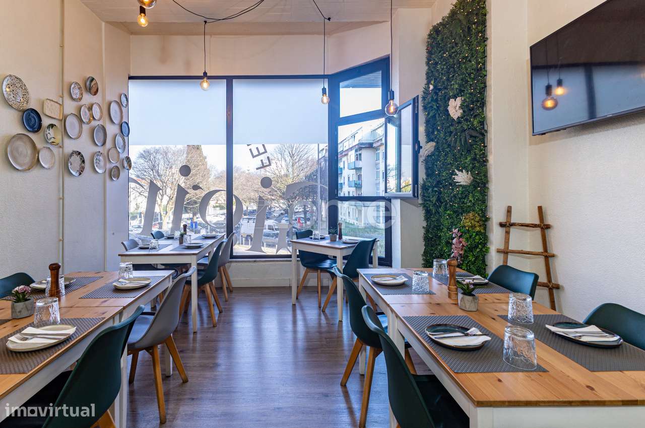 Trespasse de Restaurante Italiano Lucrativo – Qta. do Marquês, Oeir... - Grande imagem: 2/31