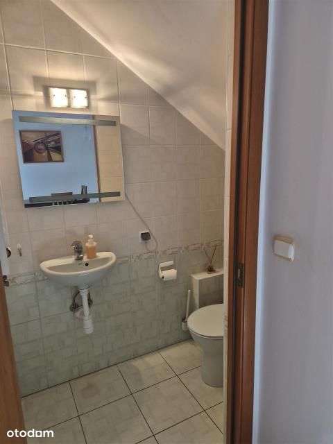 Komorów dwa domy blisko Wkd-13