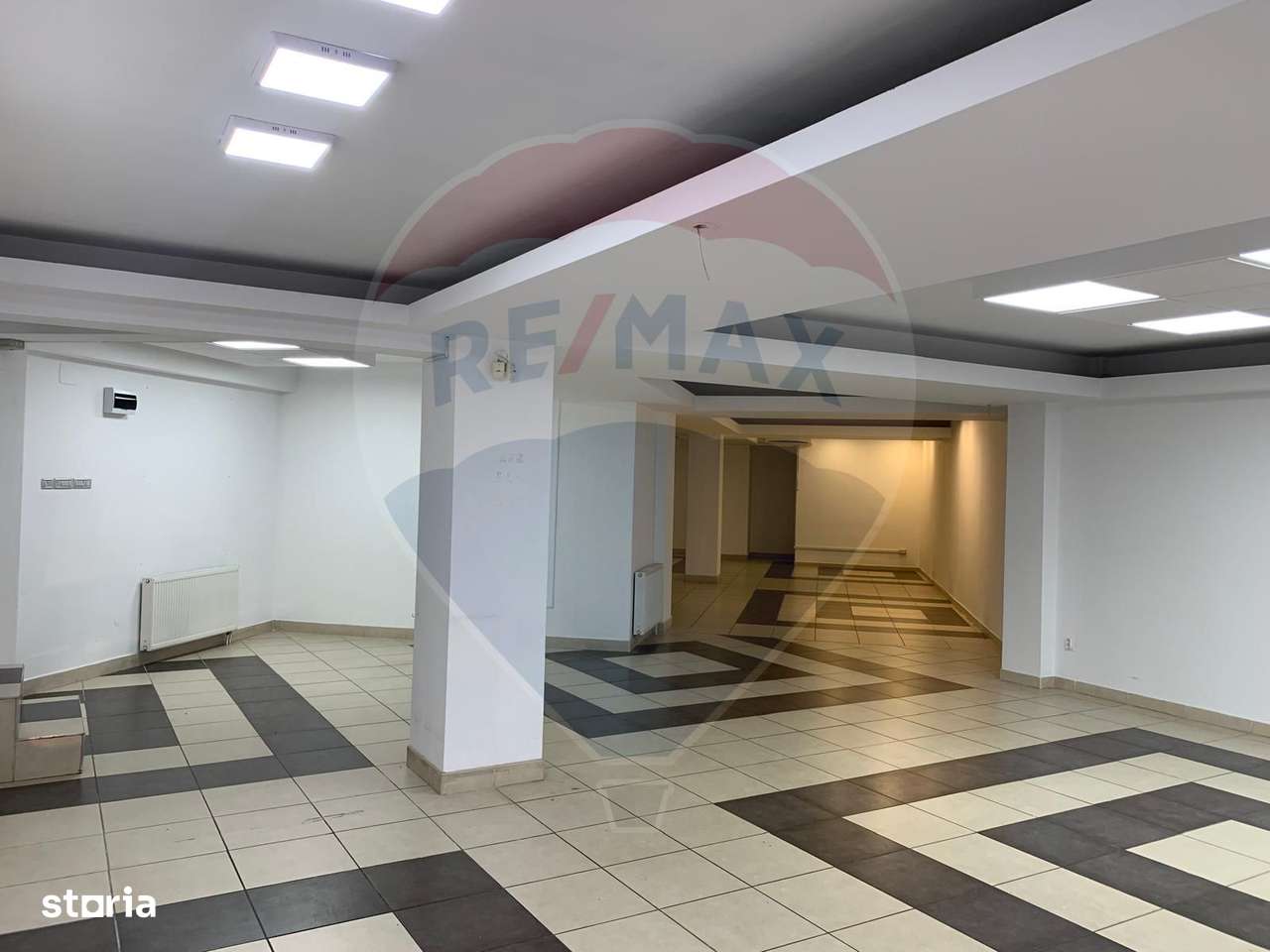 Spațiu comercial de inchiriat - Imagine principală: 2/8