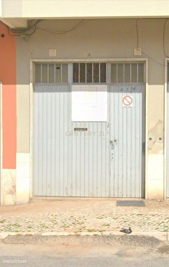 Armazém de 112m2 em Massamá - Grande imagem: 2/2