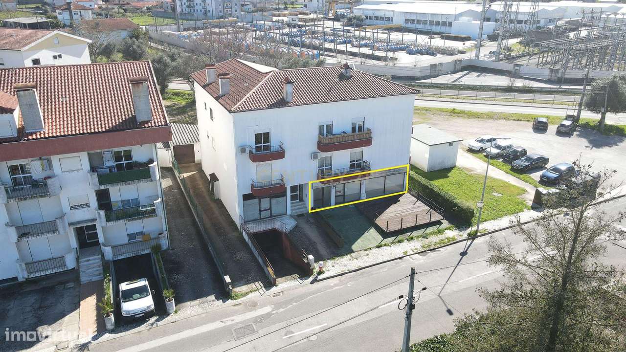 Espaço comercial na Lousã junto à futura estação Metro-Bus - Grande imagem: 1/50