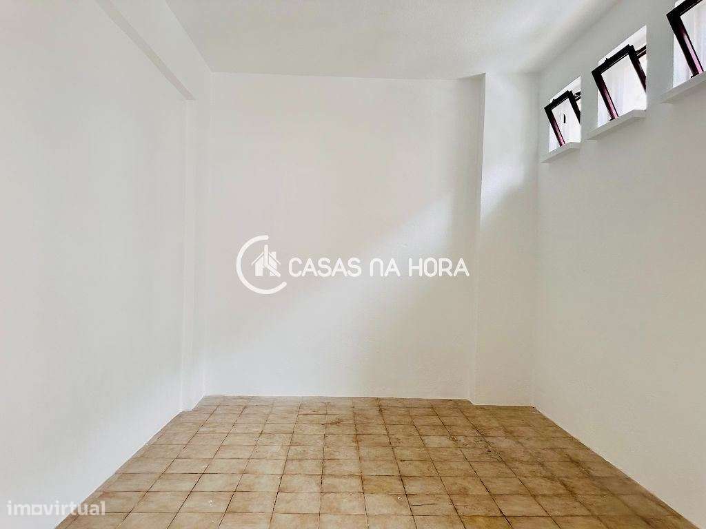 Garagem para Arrendar em Almada - Grande imagem: 3/8