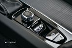 Volvo XC 60 D5 AWD Geartronic RDesign - 17