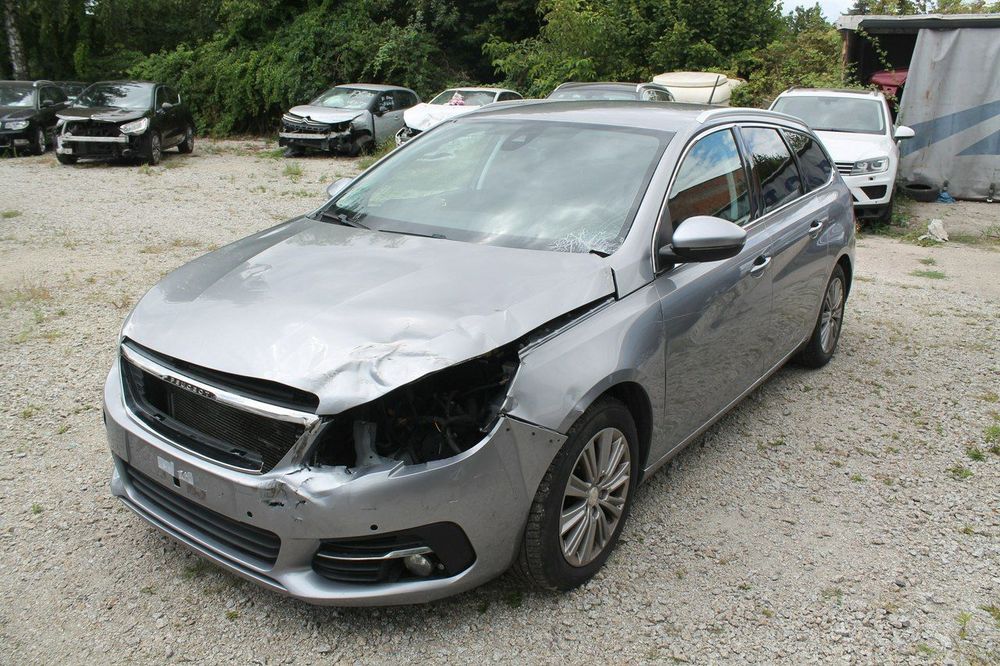 Peugeot 308 T9 2017