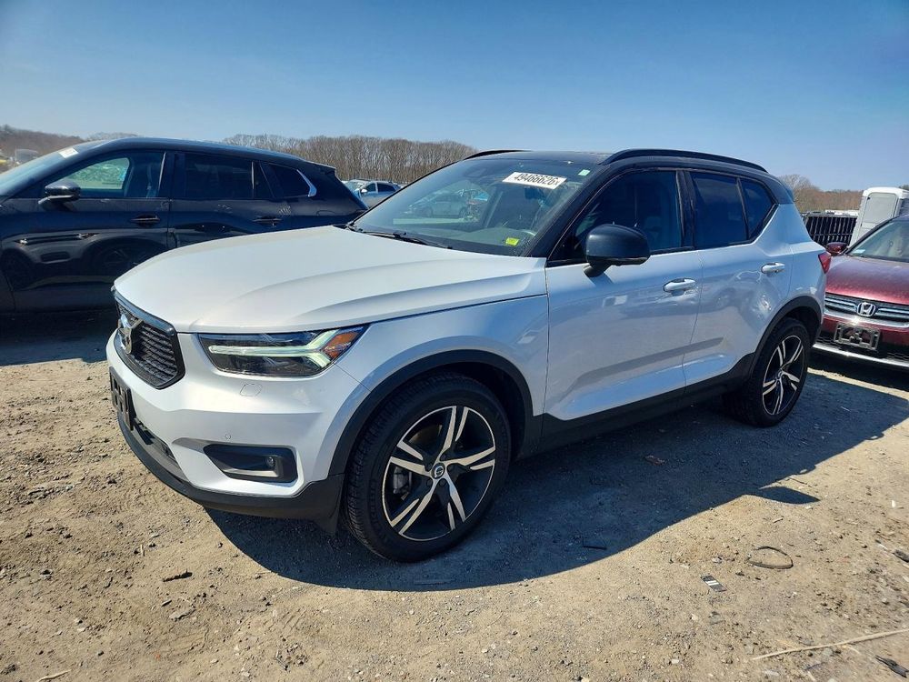 Volvo XC40 T5 AWD R-Design 2021