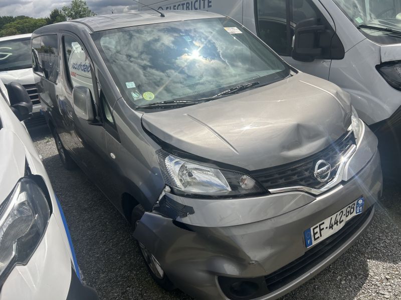 Nissan NV200 2016