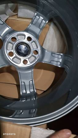 VOLVO V40 V50 C30 FELGA ALUMINIOWA R18 5x108 - 16