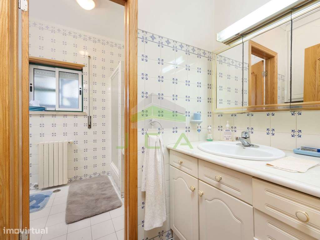 Moradia V3+2 com 4.010m2 de terreno a 5min de Leiria-59