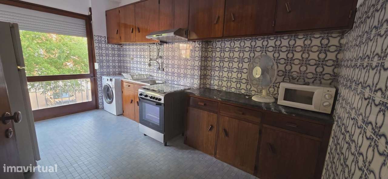 Apartamento T3 junto a Escolas - APA3193/26-8