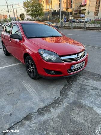 Opel Astra - 1