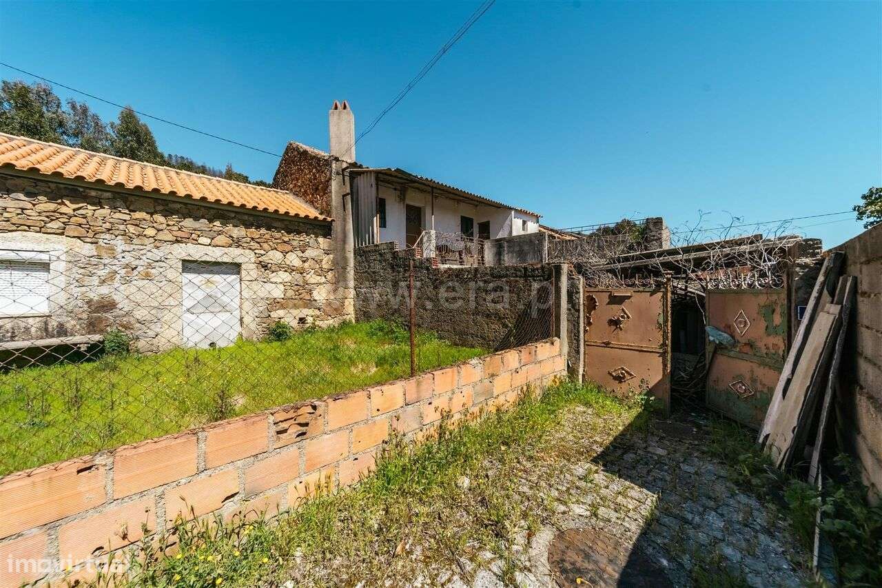 Moradia em Banda T2 / Fundão, Monte Leal - Grande imagem: 3/20