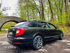 Skoda Superb 2.0 TDI 4x4 DSG Elegance - 4