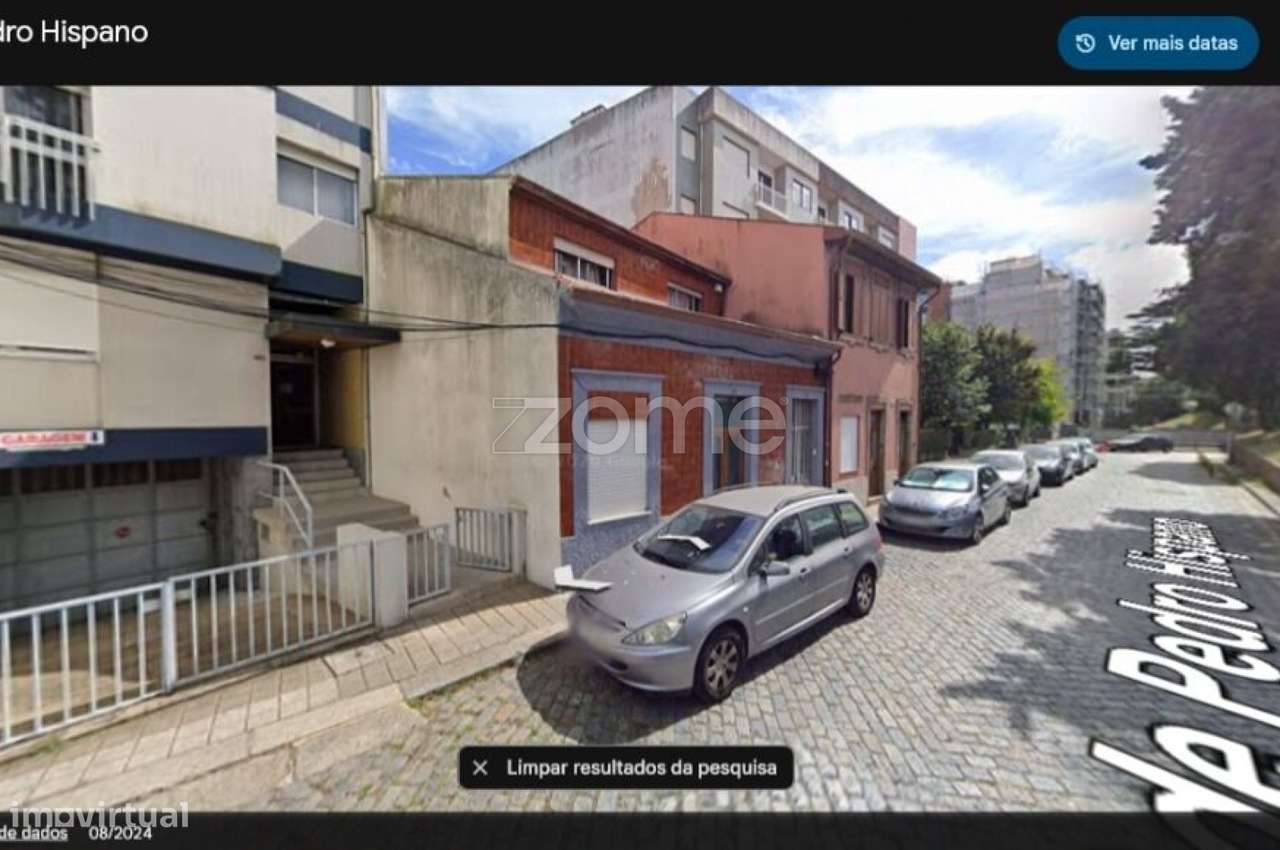 Garagem Rua Pedro Hispano - Grande imagem: 4/15