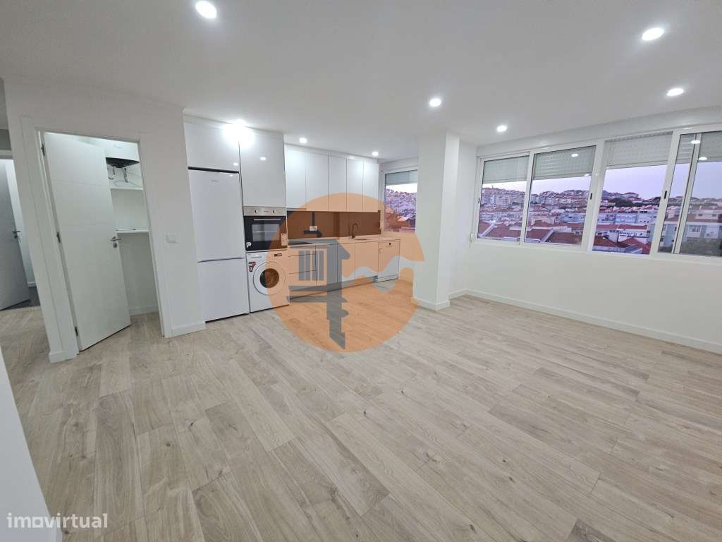 Fantástico Apartamento T4 totalmente remodelado com Cozinha equipad... - Grande imagem: 5/32