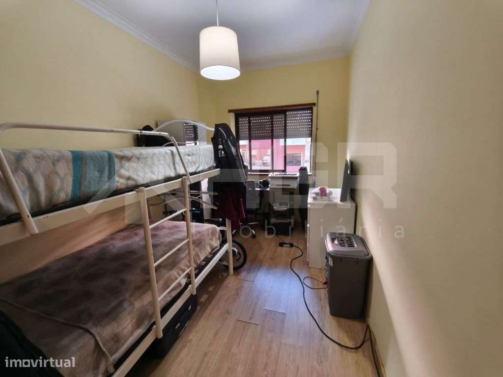 T3 | BOAS ÁREAS | 2 CASAS DE BANHO | ARRECADAÇÃO-21