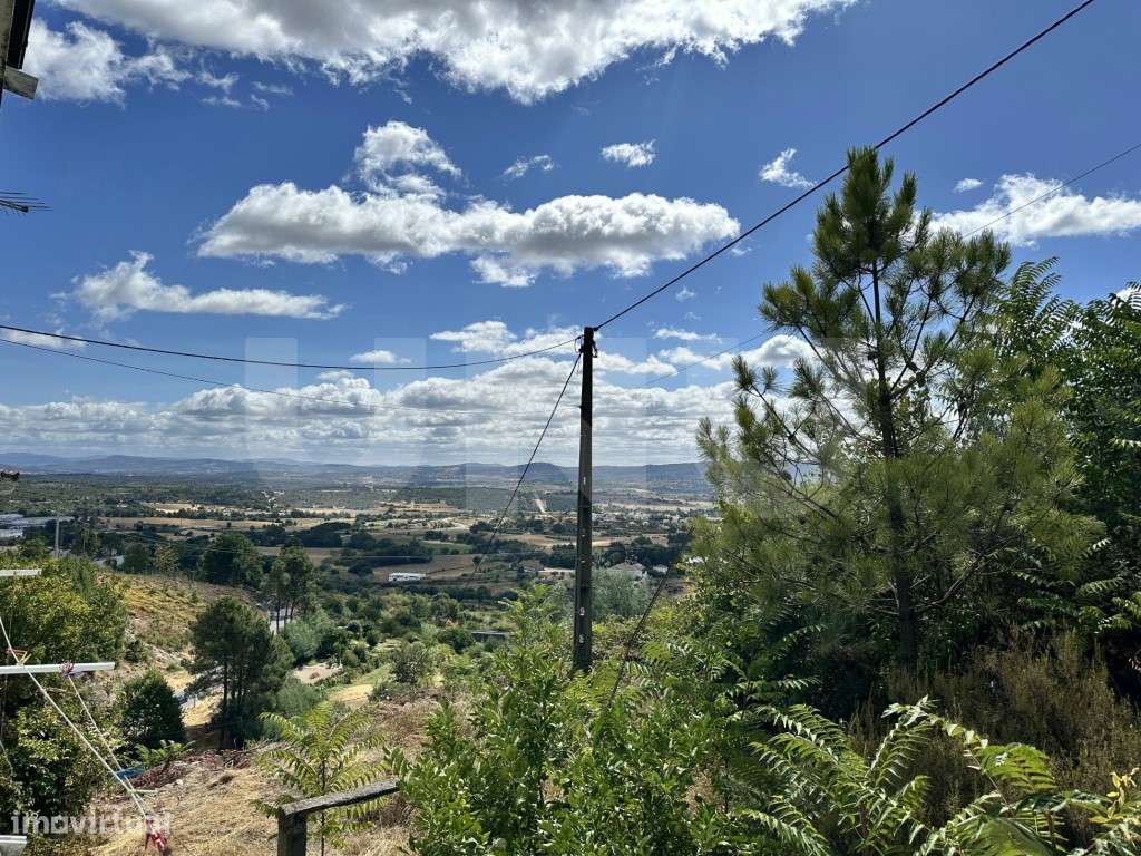 Venda Conjunta: Apartamento T2 com Garagem + Lote de Terreno (3050m...-24