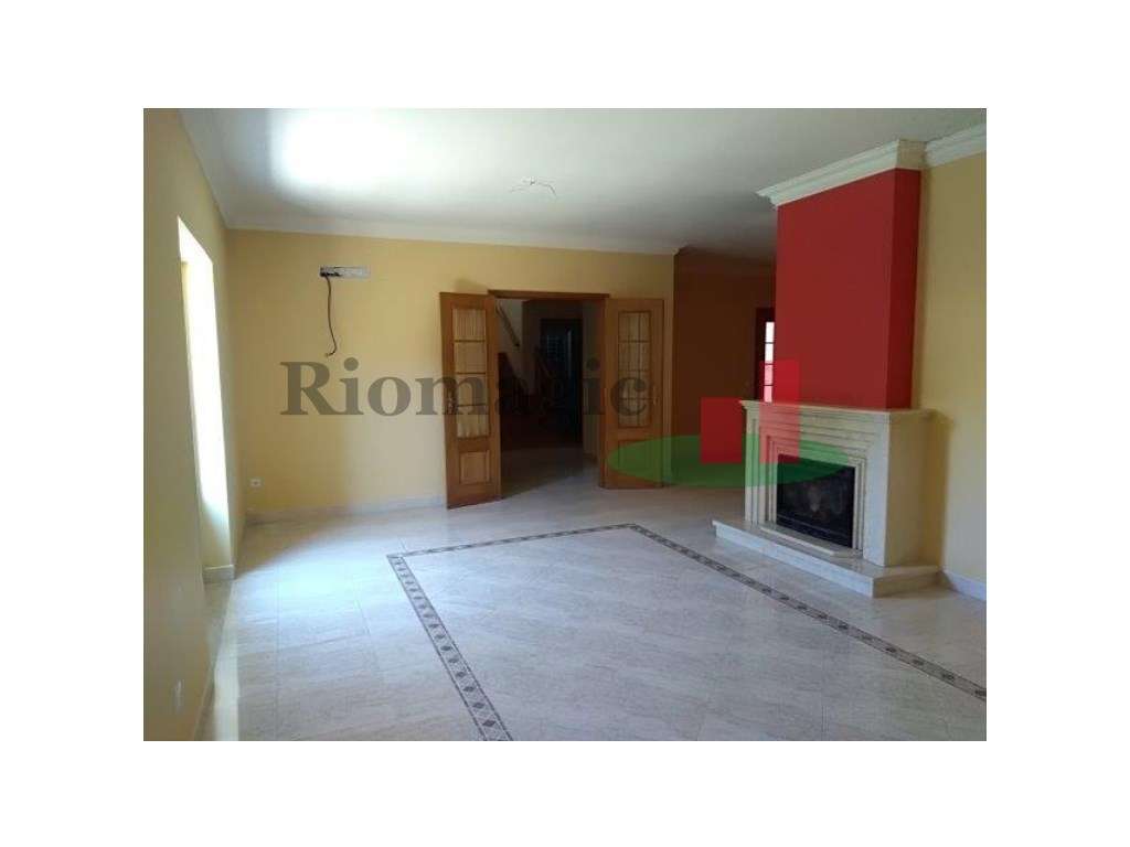 Moradia T3 em Benavente ***RIOMAGIC***-4