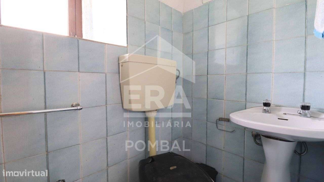 Moradia T4 inseridas num terreno com 27.495m2-19