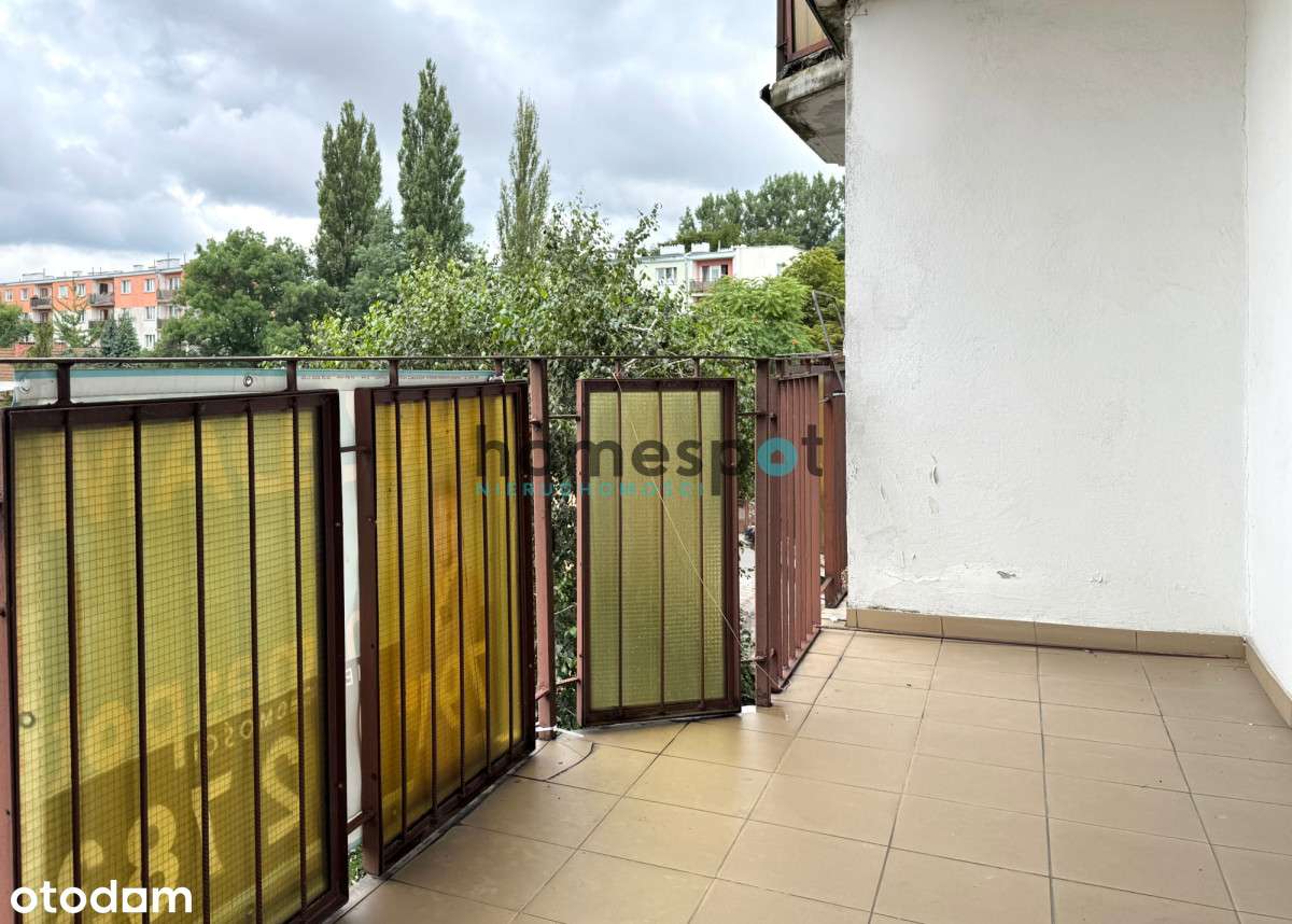 | Rezerwacja | 2 pokoje | Przestronna loggia |-11