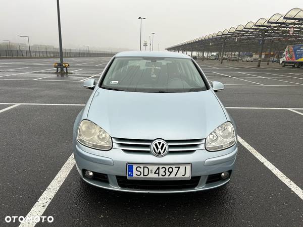 Volkswagen Golf - 4