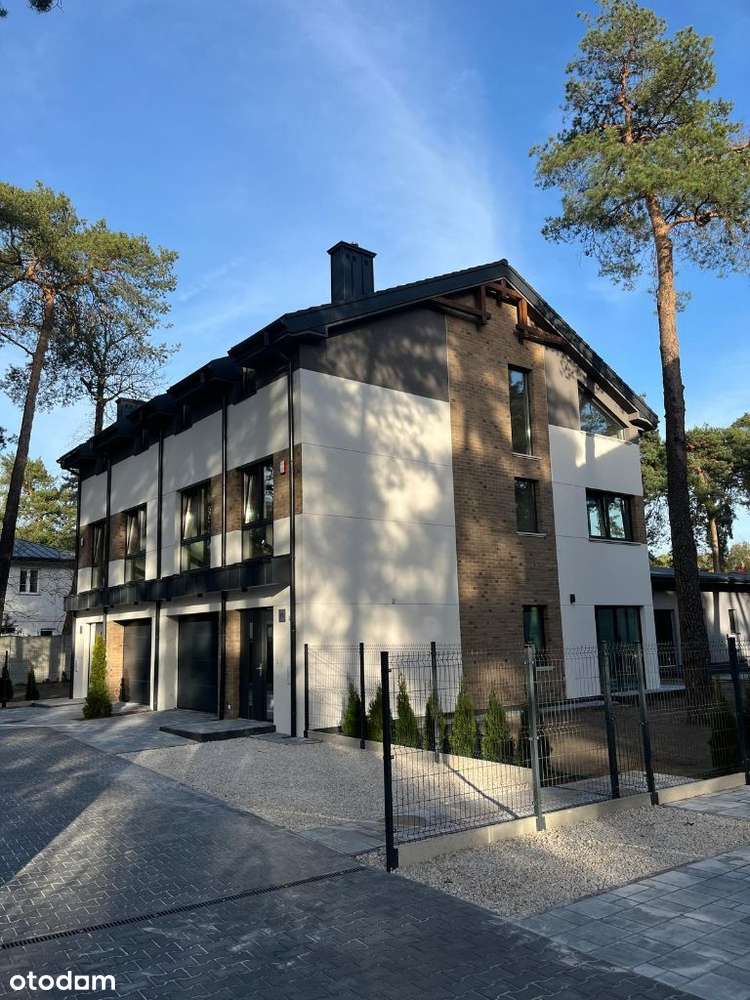 Segment w centrum- Józefów zachodni, do PKP 850 m-1