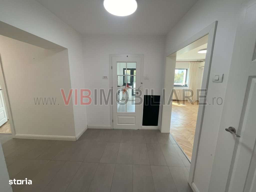 Unirii - Biblioteca Nationala - Splaiul Unirii - 91 mp - boxa - vedere-4