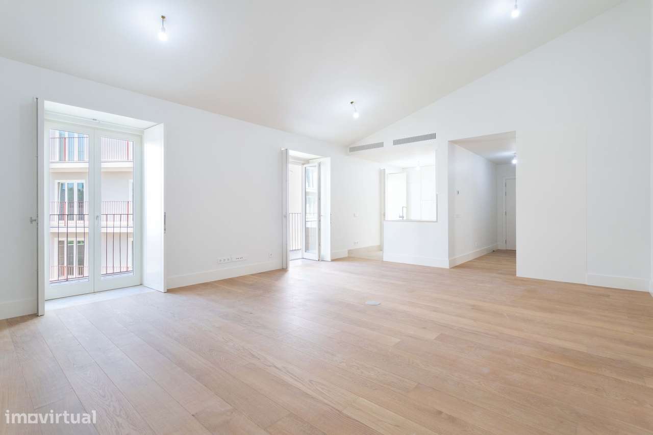 APARTAMENTO T3 DE LUXO, A 3 MINUTOS DA AV. DA LIBERDADE - Grande imagem: 4/30