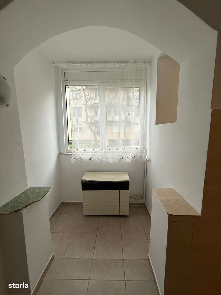 De vânzare – Garsonieră renovată, strada Ostrovului - Imagine principală: 4/5