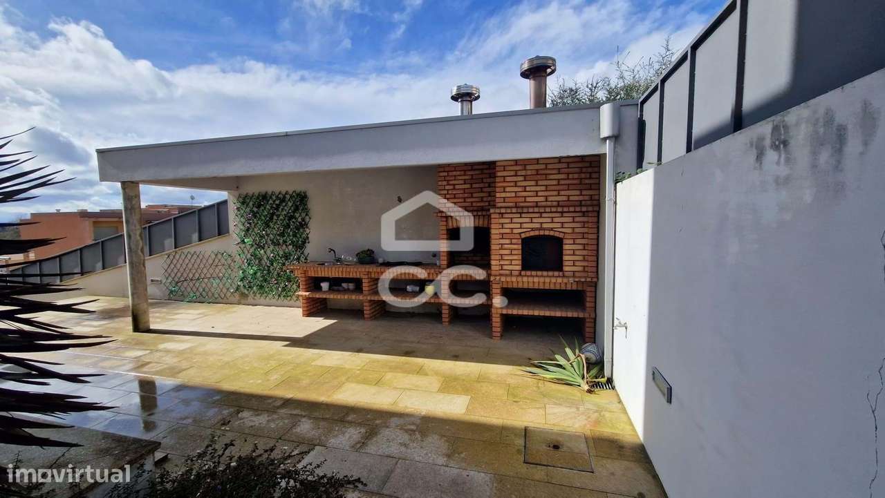 Moradia T3, Louredo, Paredes-5