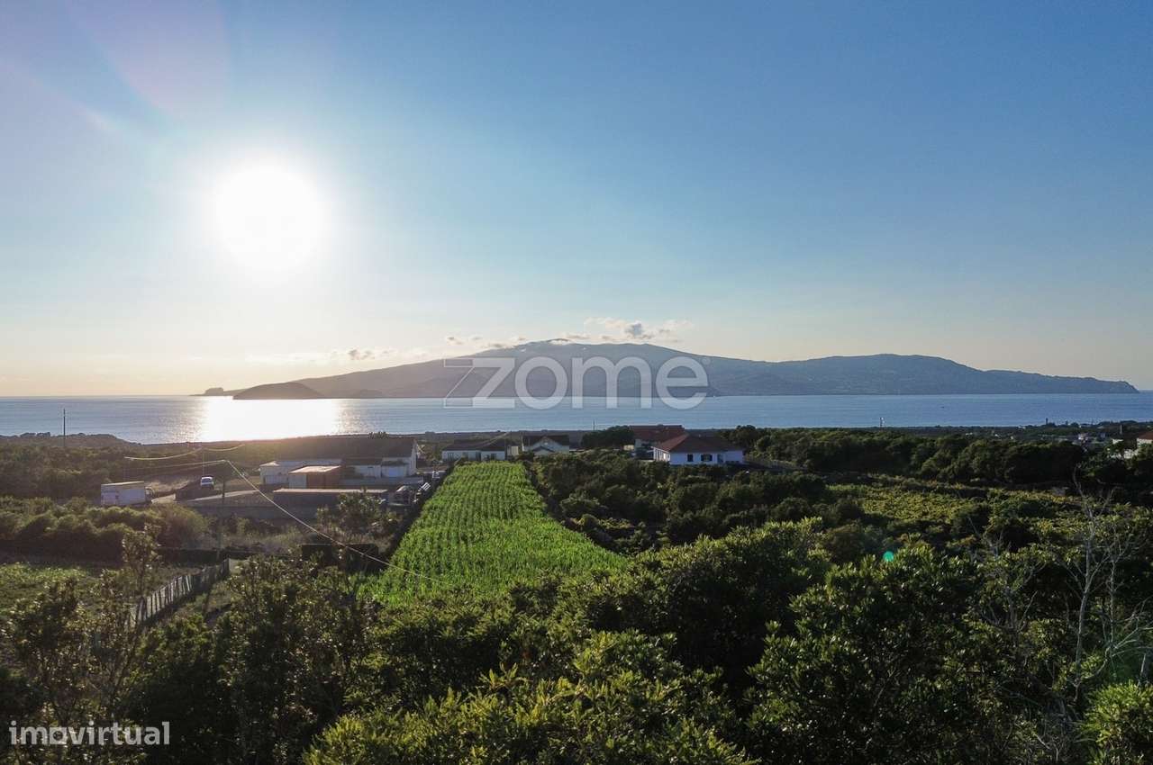 Terreno com viabilidade de construção com 968m2, na Criação Velha - Grande imagem: 2/20