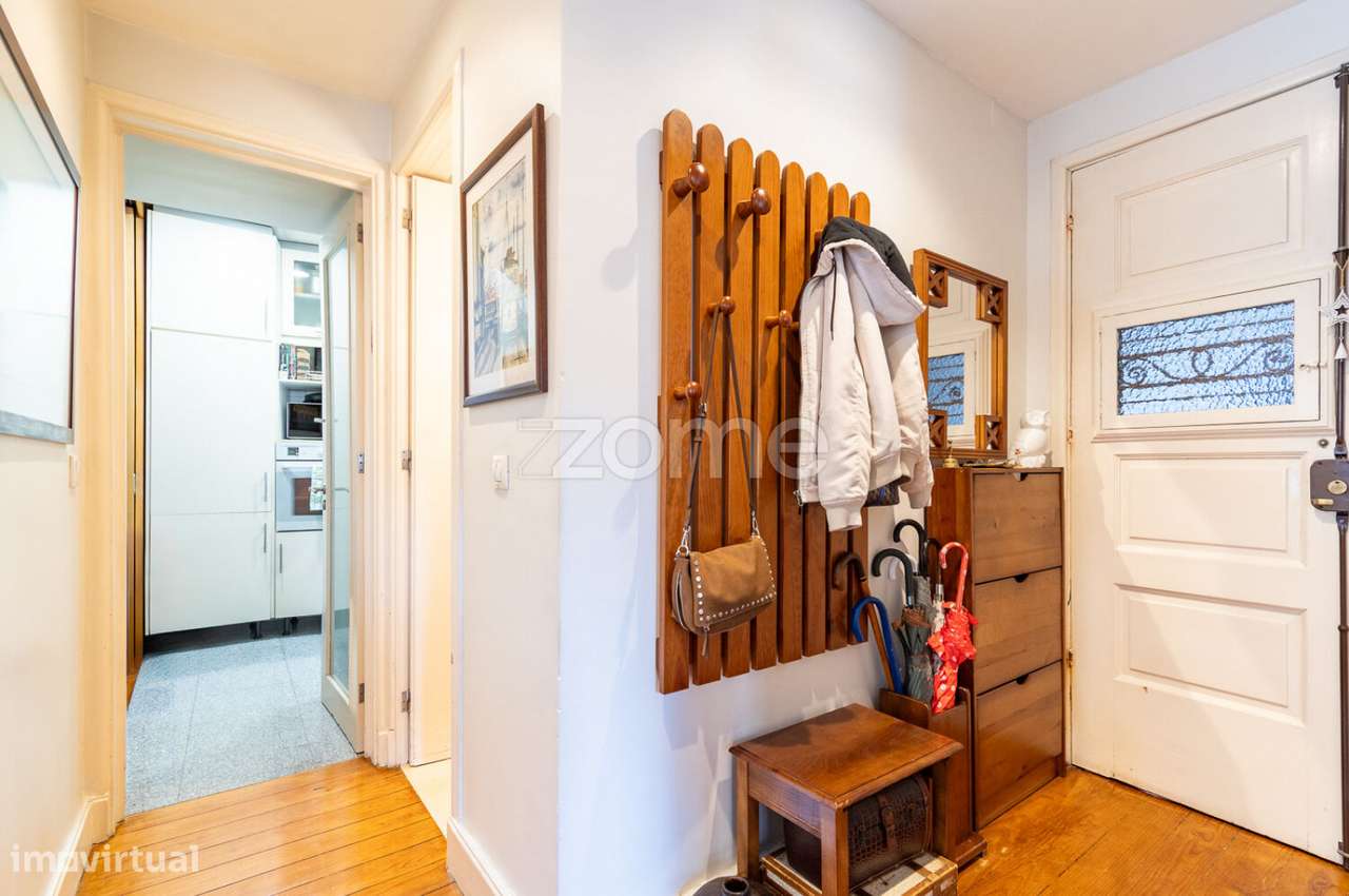 T2+1 no Centro do Porto | Junto ao Metro de Faria Guimarães - Grande imagem: 2/24