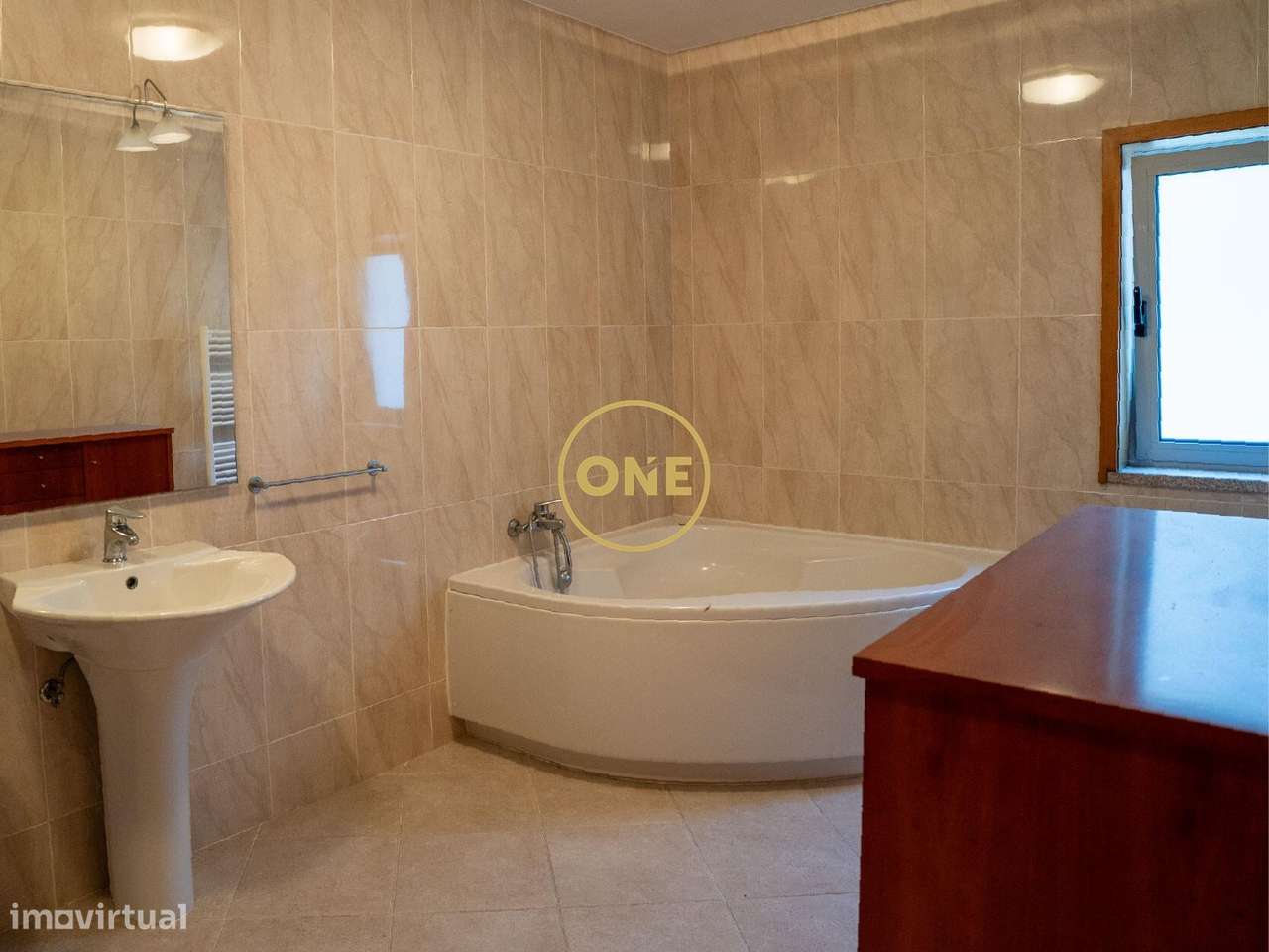 Moradia Independente em Mariz - Grande imagem: 5/19