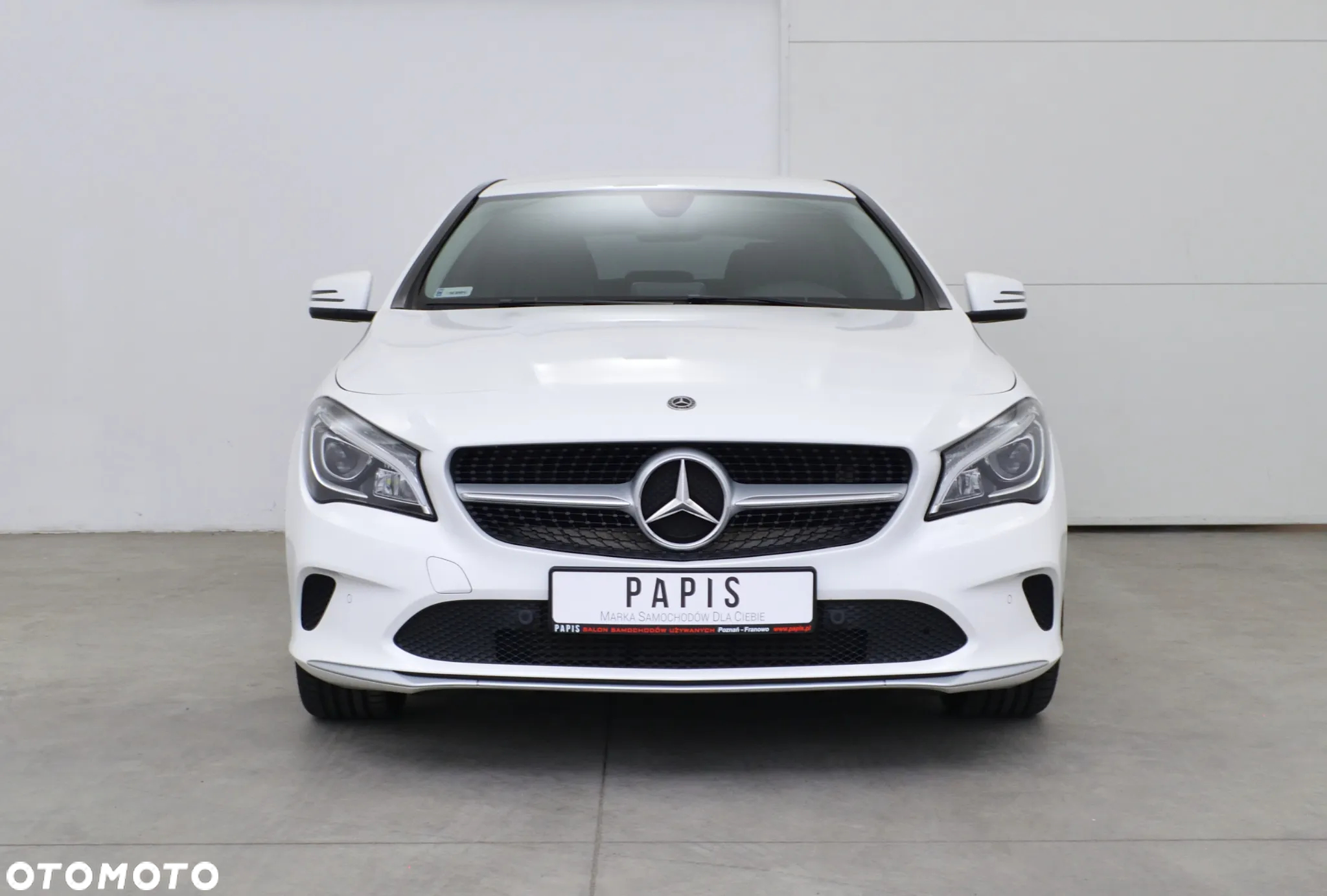 Mercedes-Benz CLA 180 7G-DCT Urban - 10