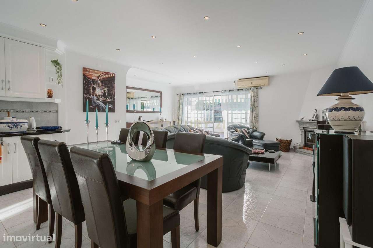 Moradia T3 em Mourão com piscina e vista para o Castelo-10