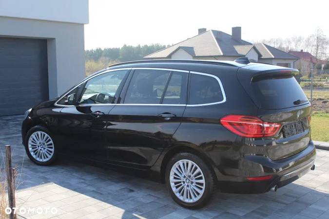 BMW Seria 2 220d Gran Tourer xDrive - 11