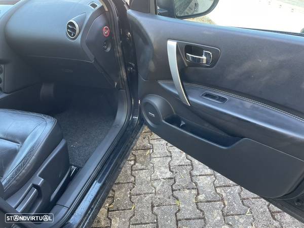 Nissan Qashqai 1.5 dCi Tekna Premium 18 360 - 23