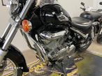 Suzuki Intruder - 18